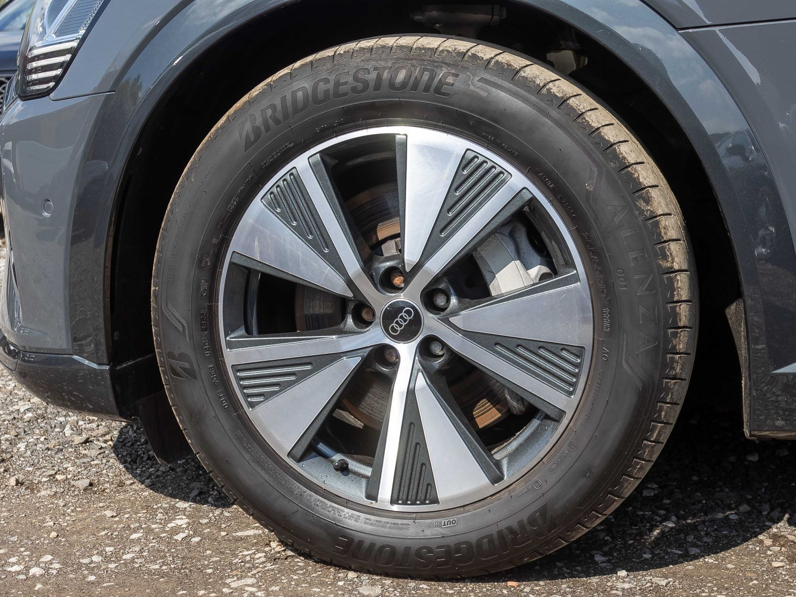 Audi Q8 e-tron Advanced 50 qu. 250 kW Navi AIR LED EPH