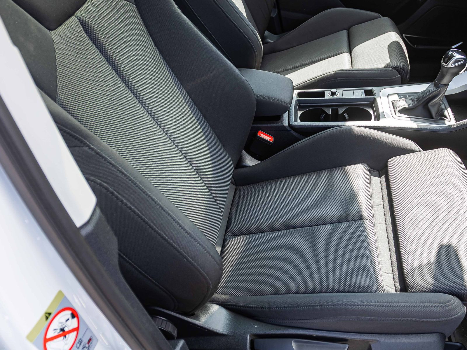 Audi Q3 S line 40TFSI qu. Stronic Navi ACC Panorama