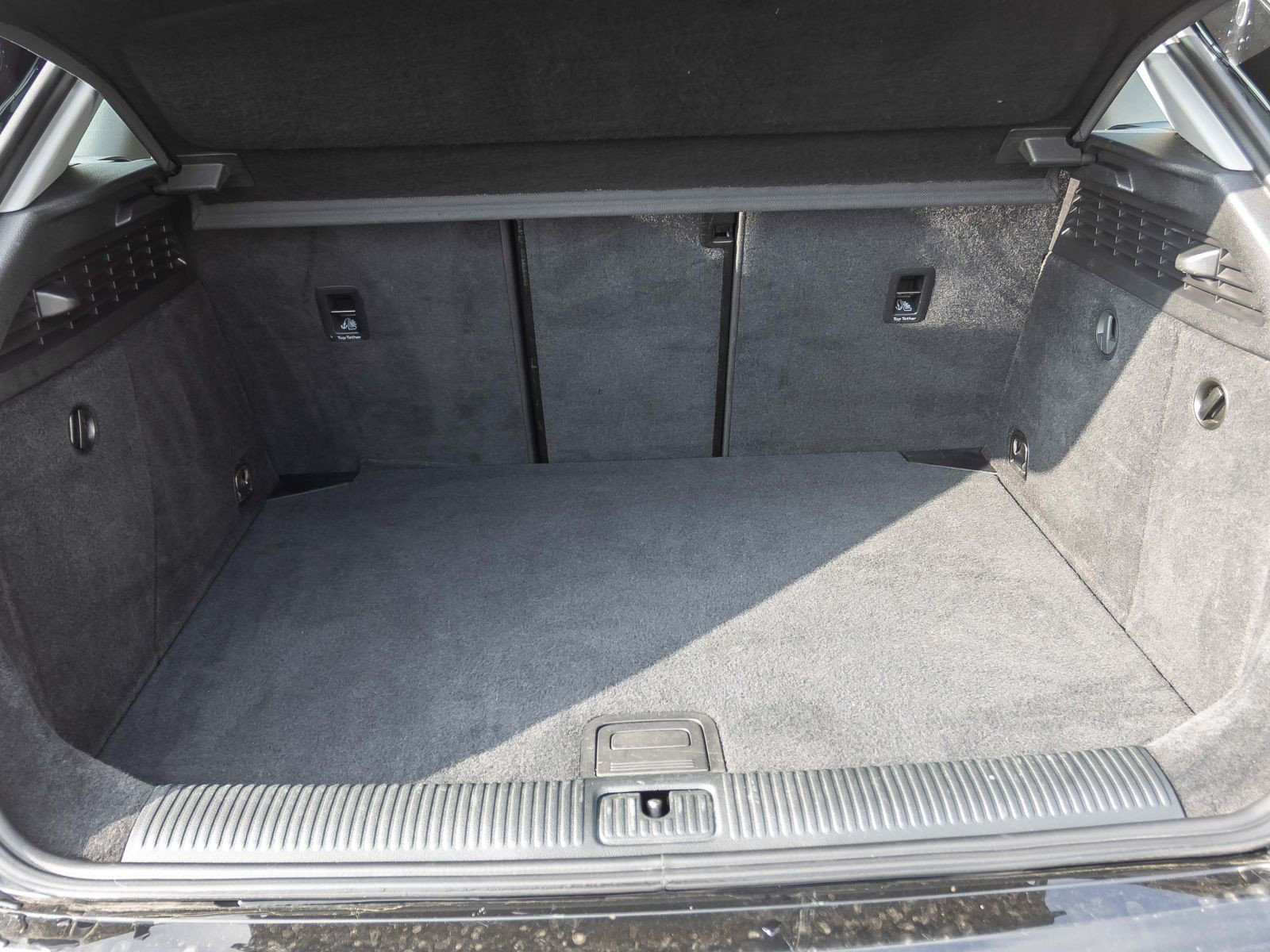 Audi A3 Sportback Sport 30TFSI Stronic Navi LED EPH