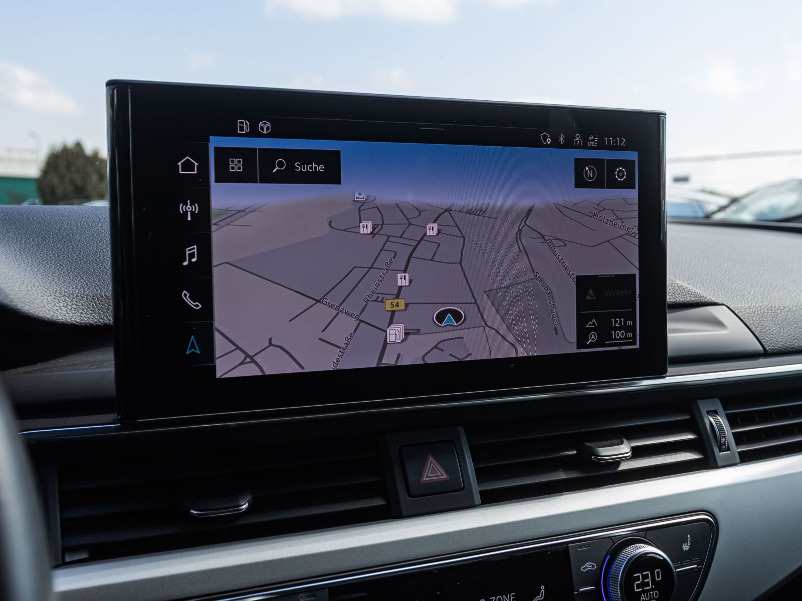 Audi A4 Avant Advanced 40TFSI Stronic Navi LED Panorama