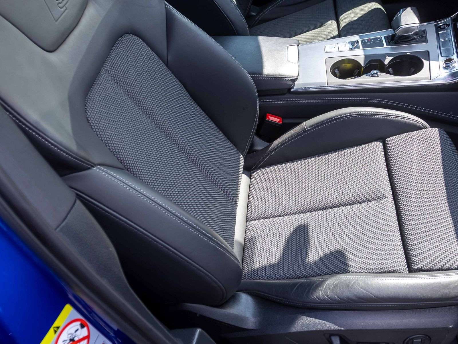 Audi A6 Avant S line 40TDI Navi Panorama Matrix ACC