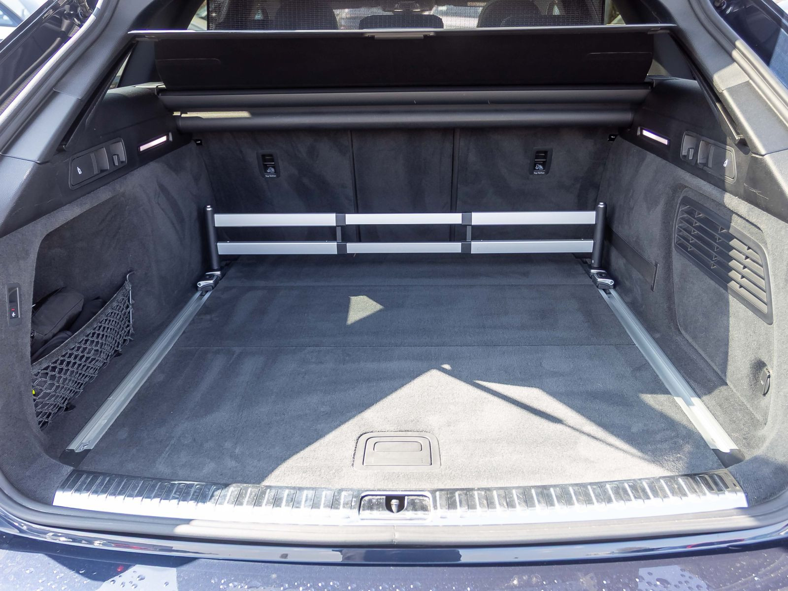 Audi A6 Avant S line 40TDI qu Navi Panorama LED ACC AHK