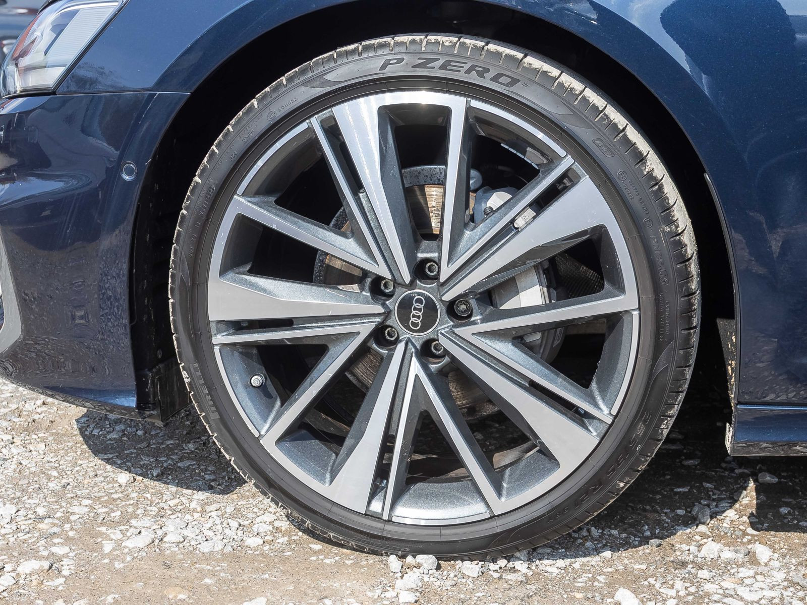 Audi A6 Avant S line 40TDI qu Navi Panorama LED ACC AHK