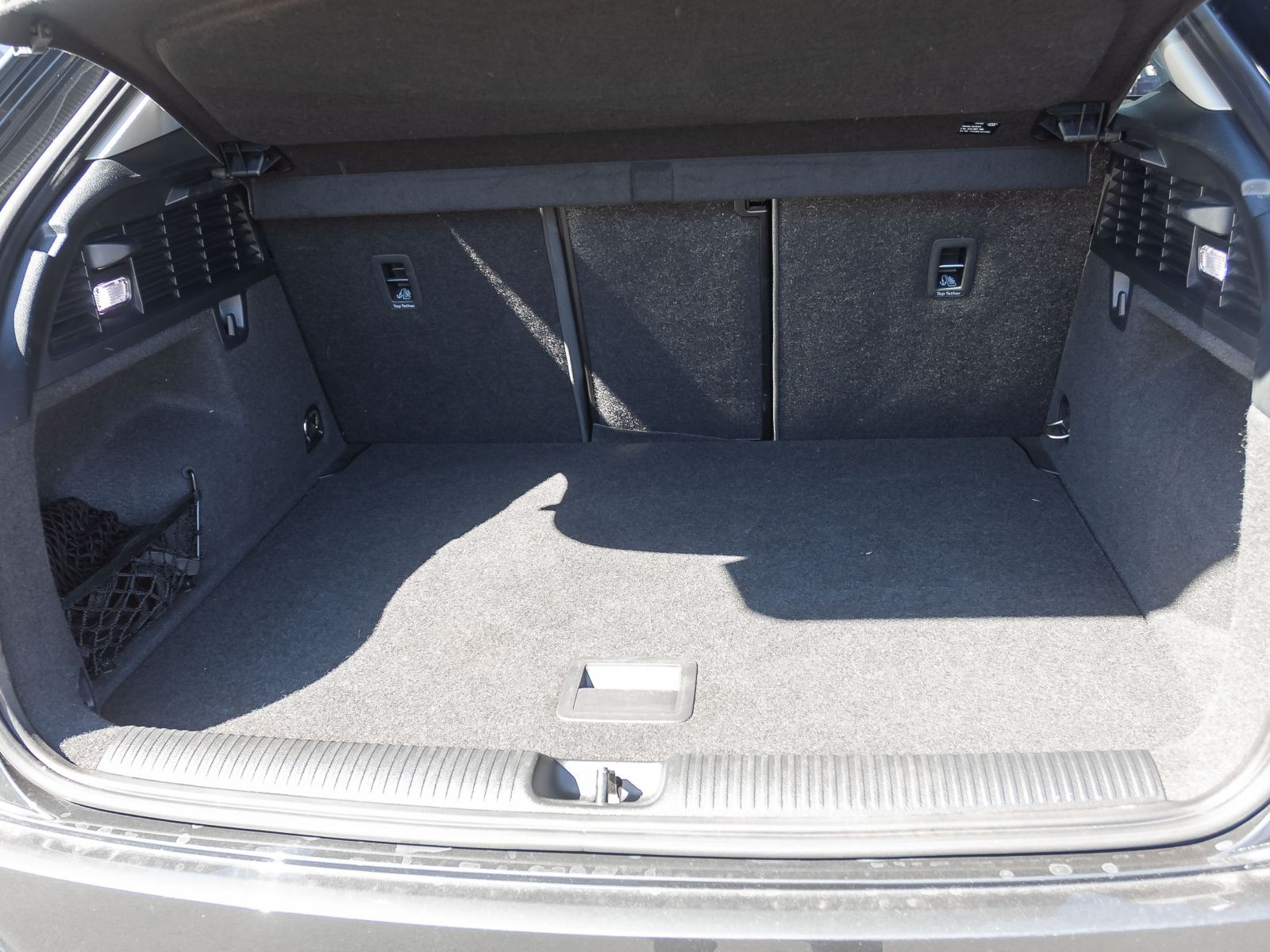 Audi Q2 30TFSI Panorama CarPlay LED EPH DAB AHK