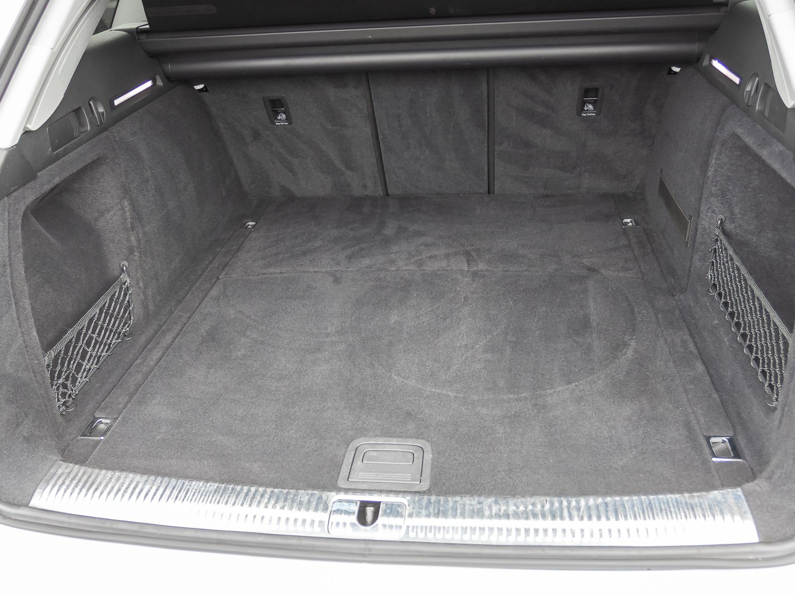 Audi A4 Avant S line 35TDI Stronic Navi LED ACC EPH