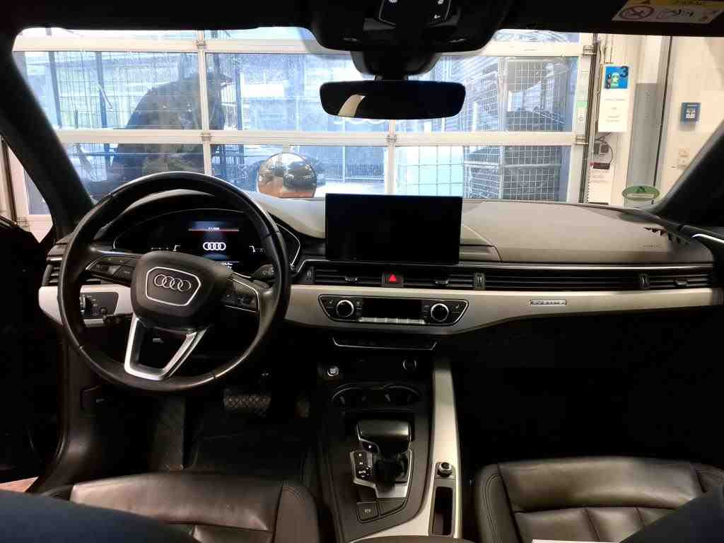 Audi A4 Avant Advanced 40TDI qu Stronic Navi LED ACC AHK