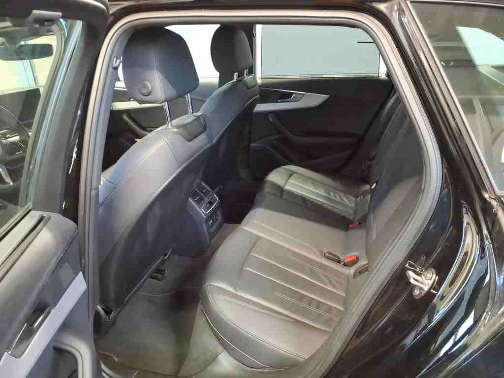 Audi A4 Avant Advanced 40TDI qu Stronic Navi LED ACC AHK