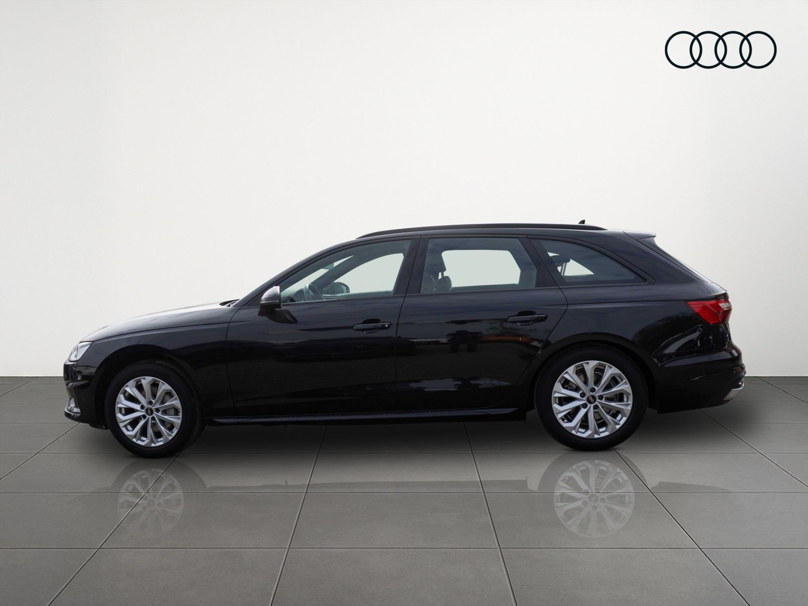 Audi A4 Avant Advanced 40TDI qu Stronic Navi LED ACC AHK