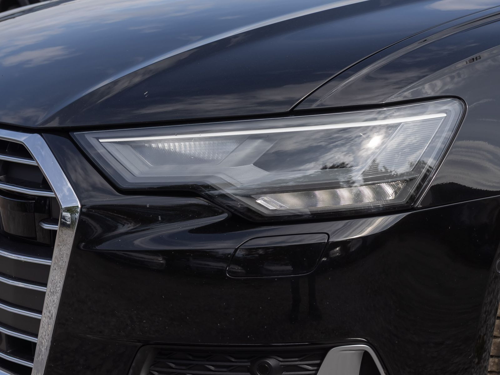 Audi A6 Avant Sport 50TDI qu Navi LED HuD Panorama ACC AHK