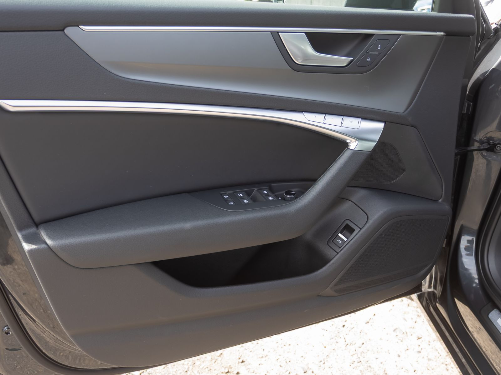 Audi A6 Avant 55TFSI Navi HuD AHK EPH Standhzg