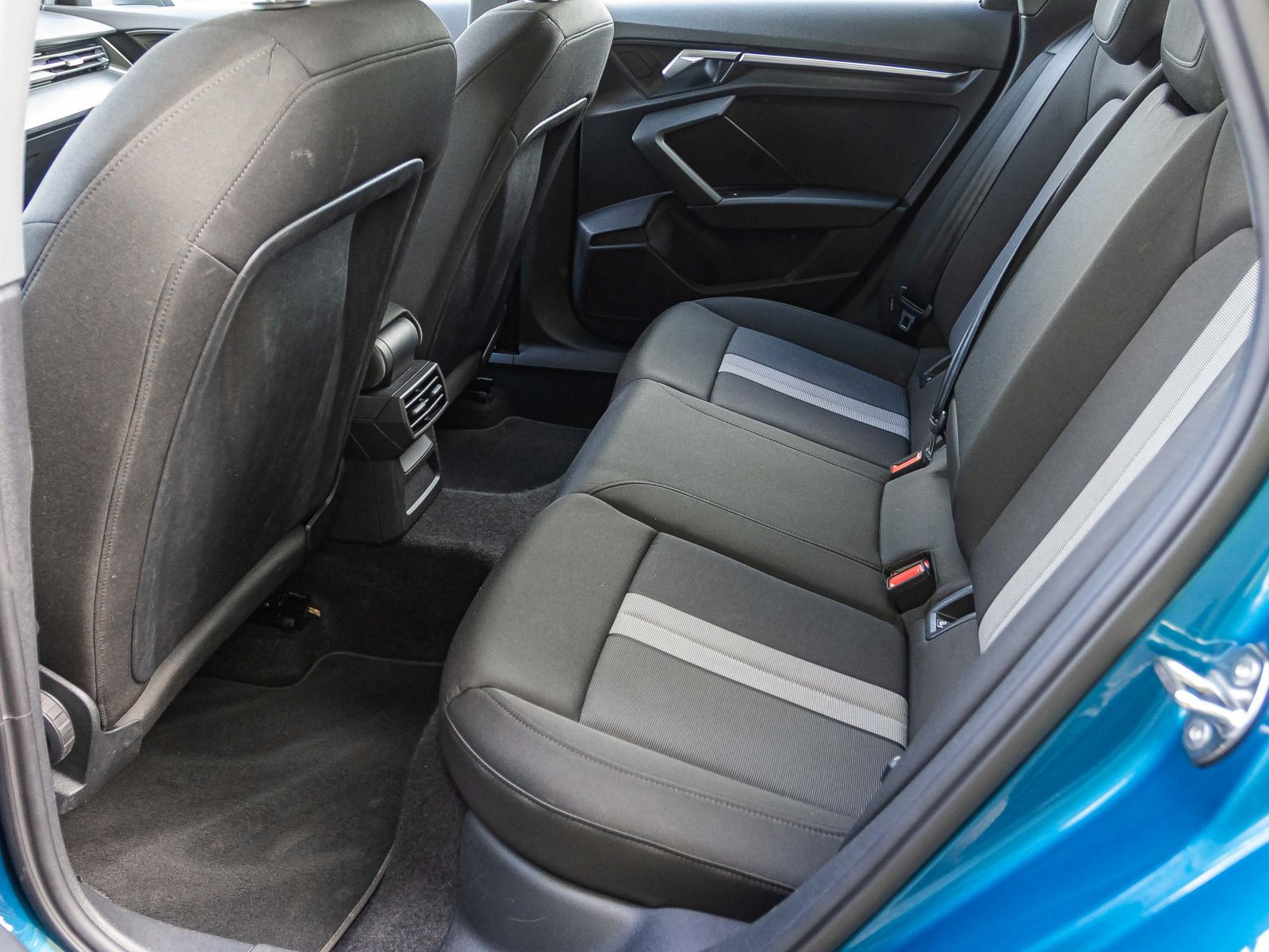 Audi A3 Sportback Advanced 30TFSI Stronic Navi EPH