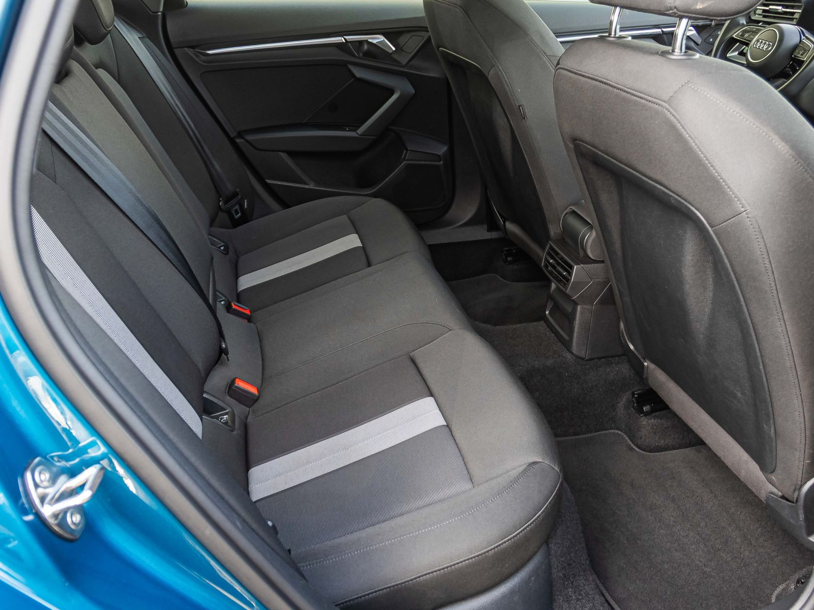 Audi A3 Sportback Advanced 30TFSI Stronic Navi EPH