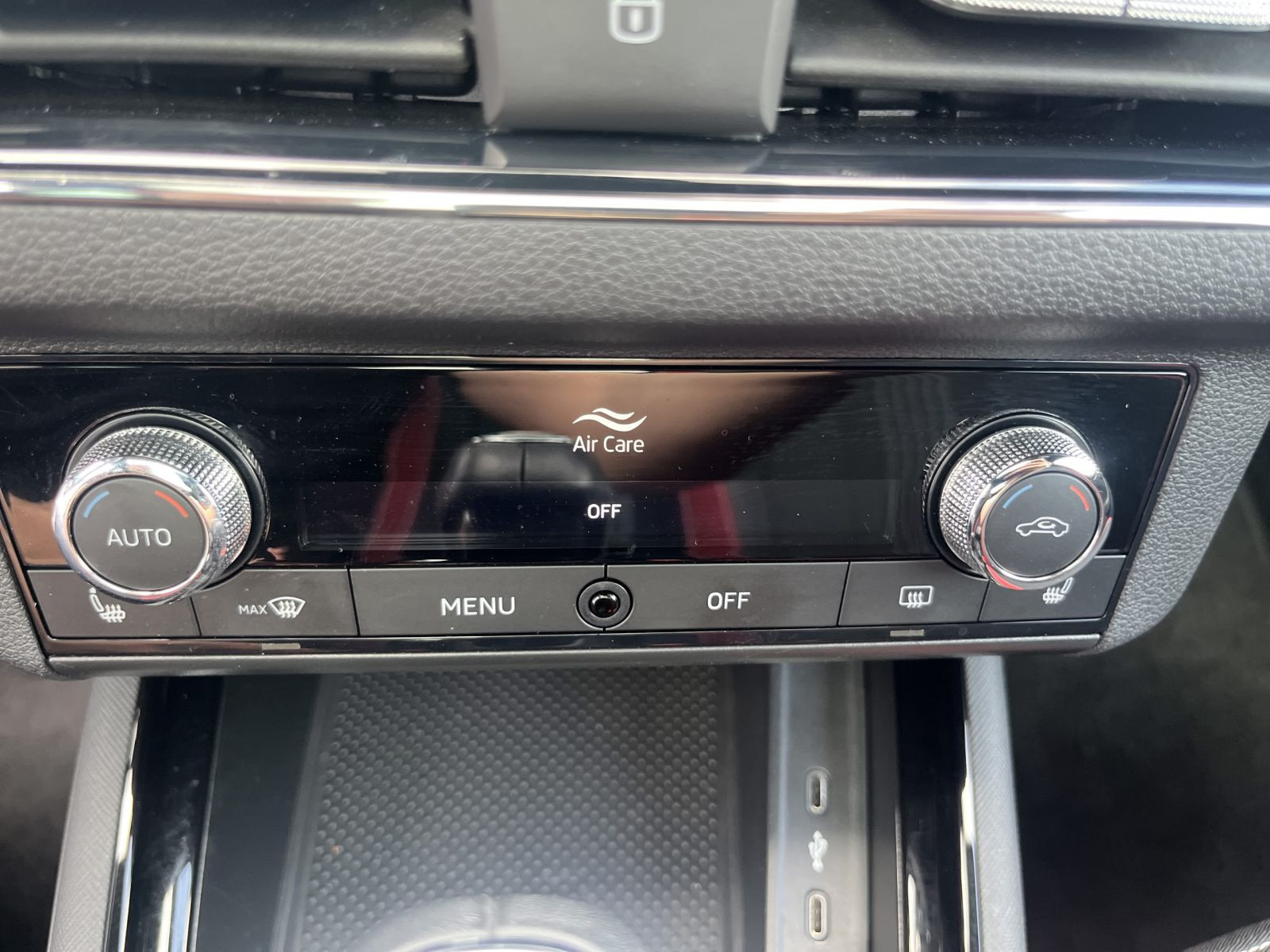 Skoda Kamiq Monte Carlo 1.0 TSI DSG Panorama GRA Sitzhzg