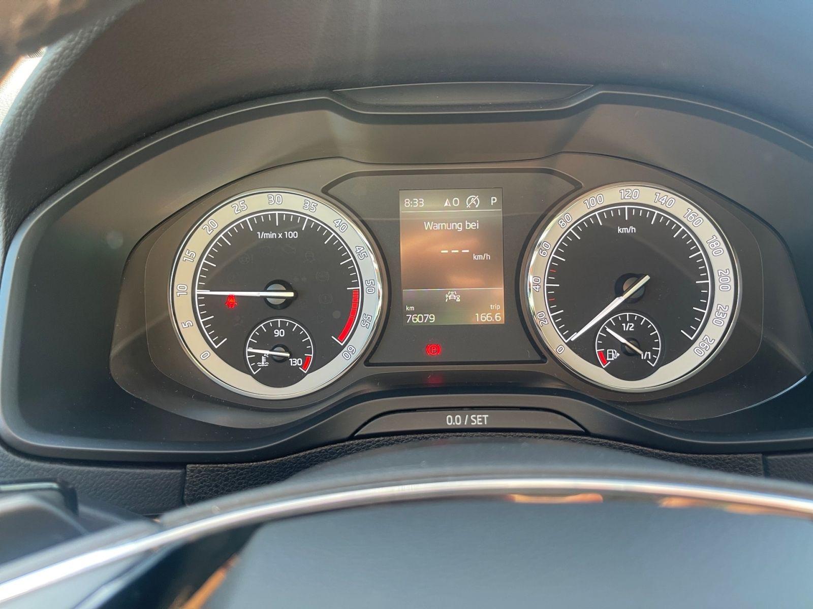 Skoda Karoq Clever 2.0TDI 4x4 DSG Navi LED AHK Carplay