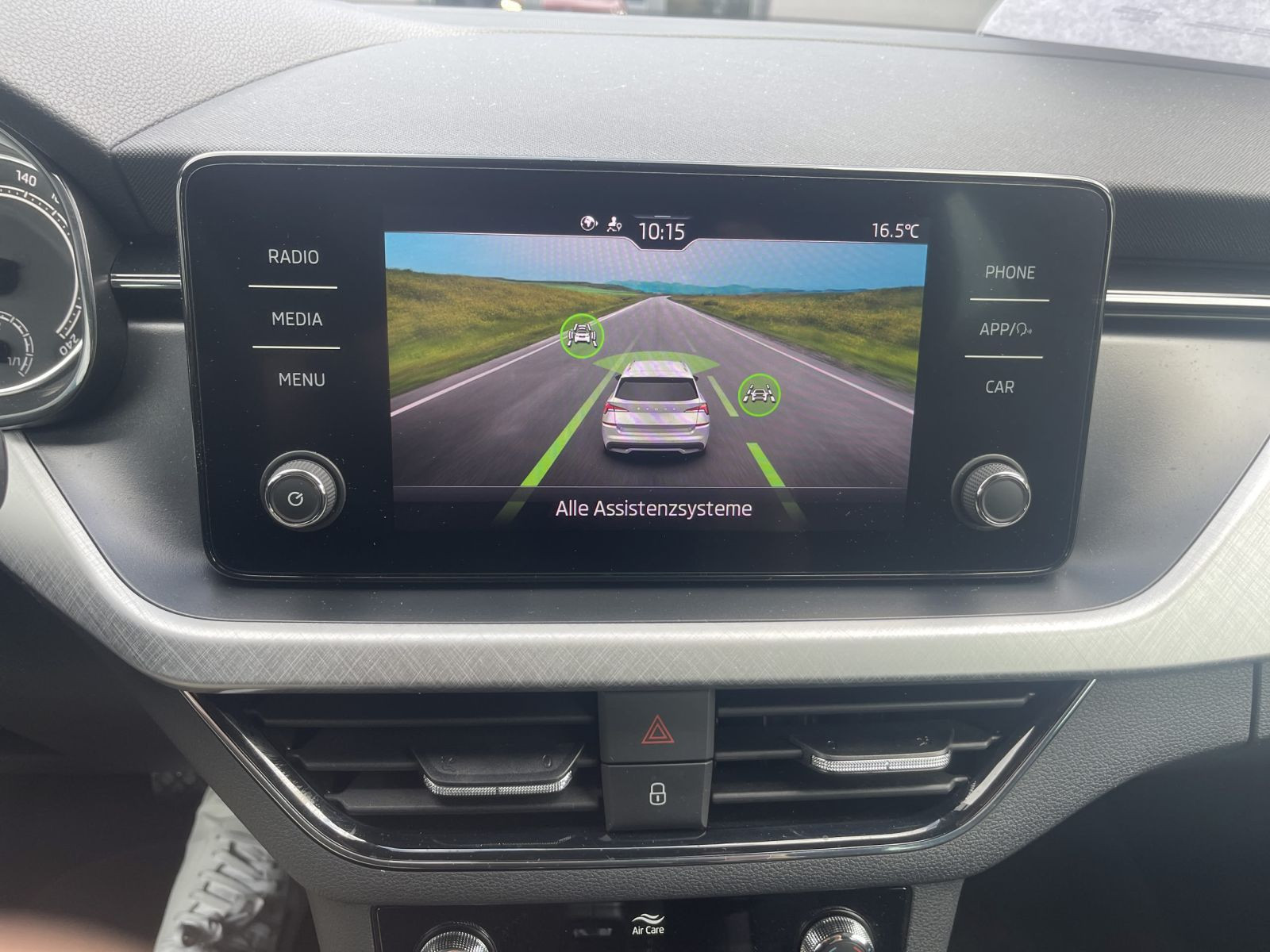 Skoda Kamiq Tour 1.5 TSI DSG LED GRA Carplay AHK EPH DAB