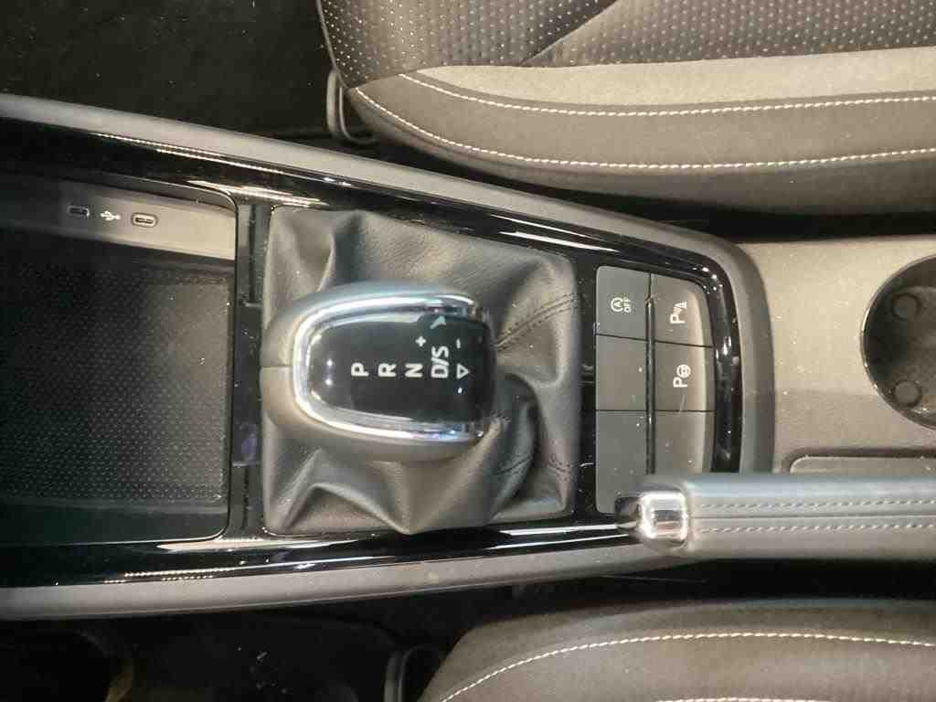 Skoda Kamiq Tour 1.5 TSI DSG LED GRA Carplay AHK EPH DAB
