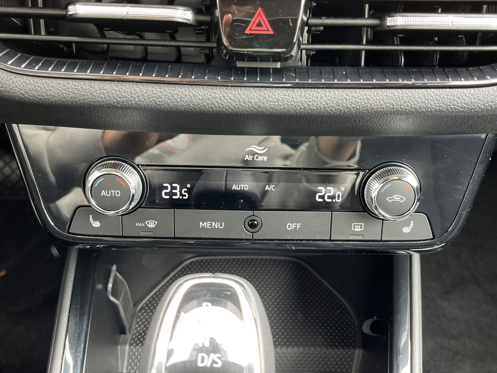 Skoda Fabia Tour 1.0TSI DSG LED GRA Carplay DAB EPH