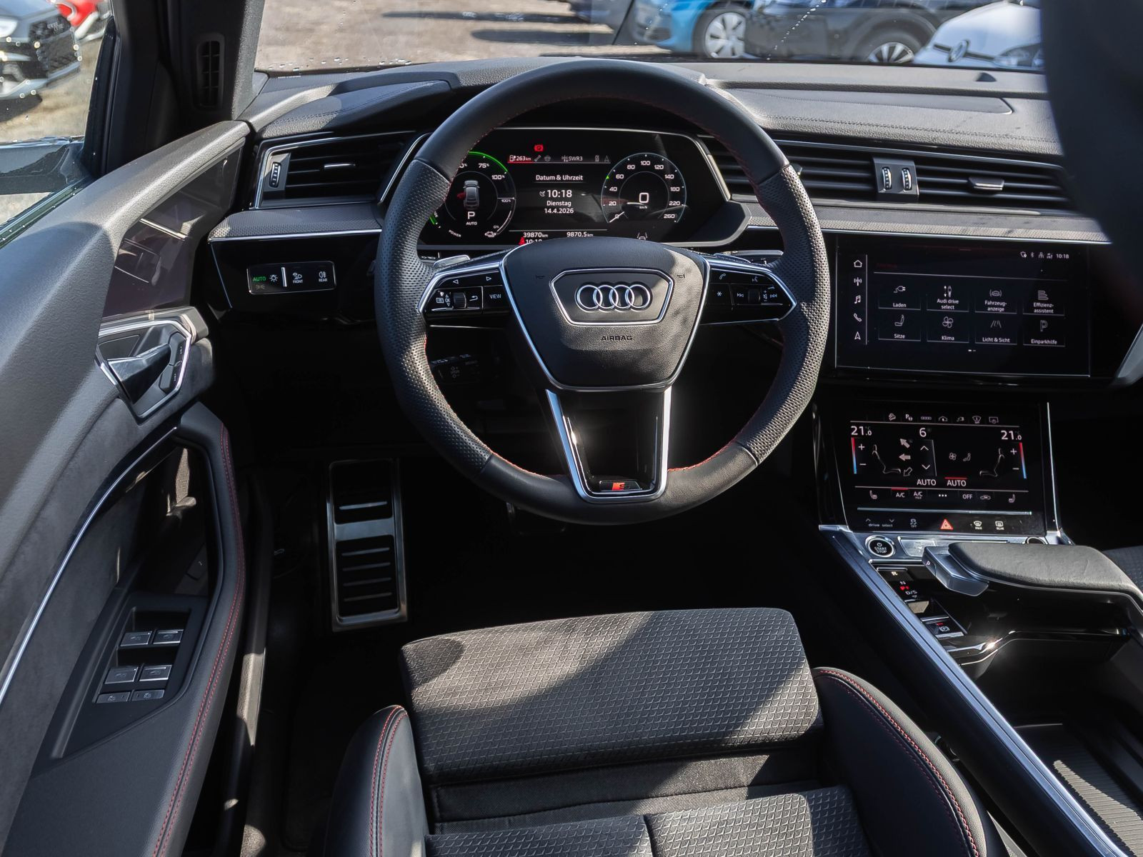Audi Q8 Sportback e-tron S line 55 qu HuD Panorama B&O