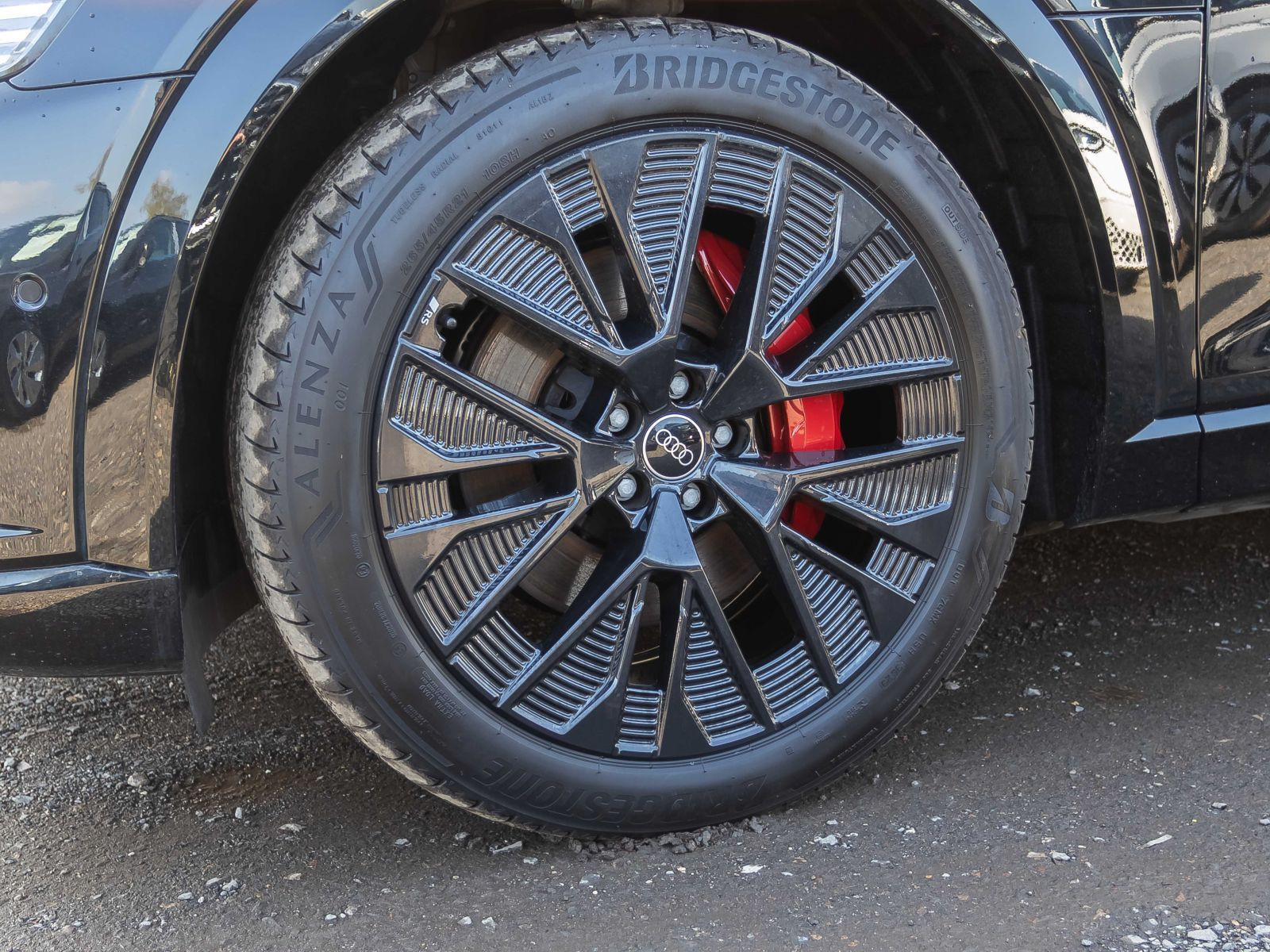 Audi Q8 Sportback e-tron S line 55 qu HuD Panorama B&O