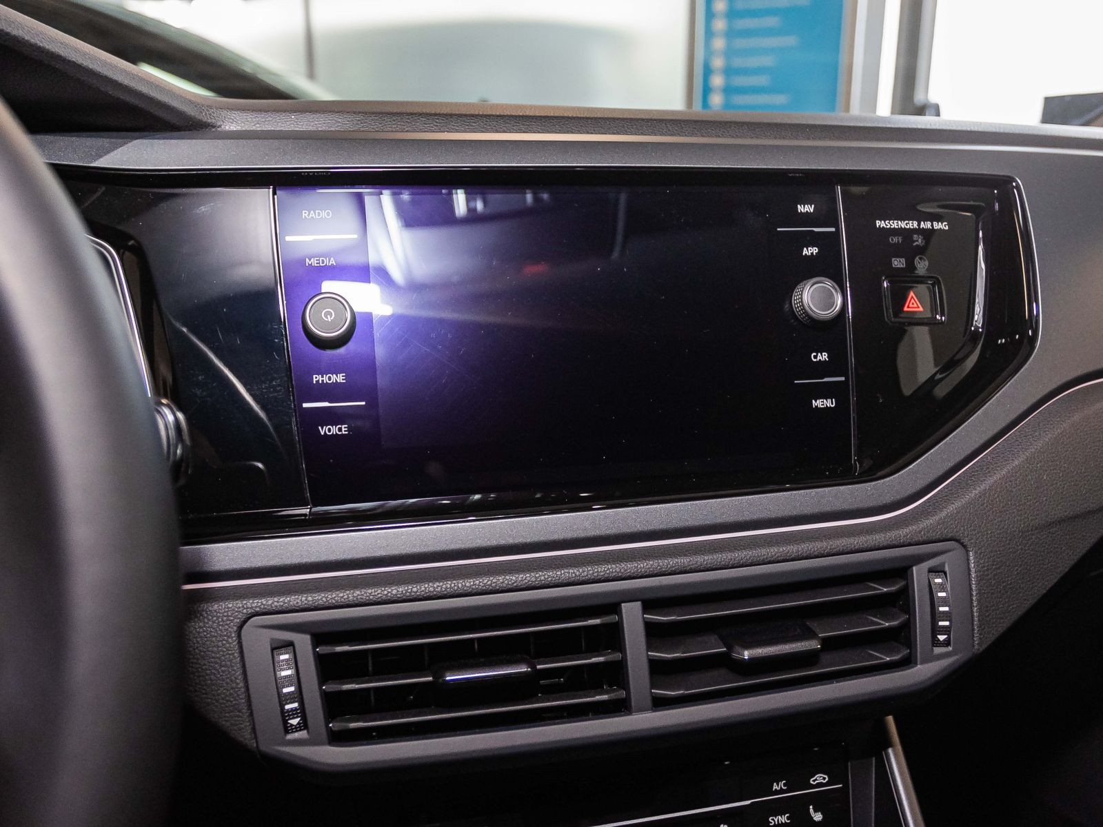 Volkswagen Polo 1.0TSI R-Line Navi Matrix CarPlay EPH