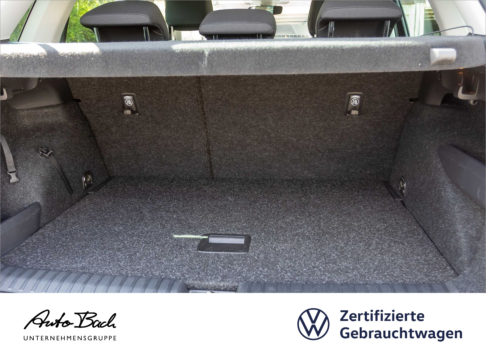 Skoda Kamiq Style 1.5TSI DSG Navi LED ACC CarPlay AHK