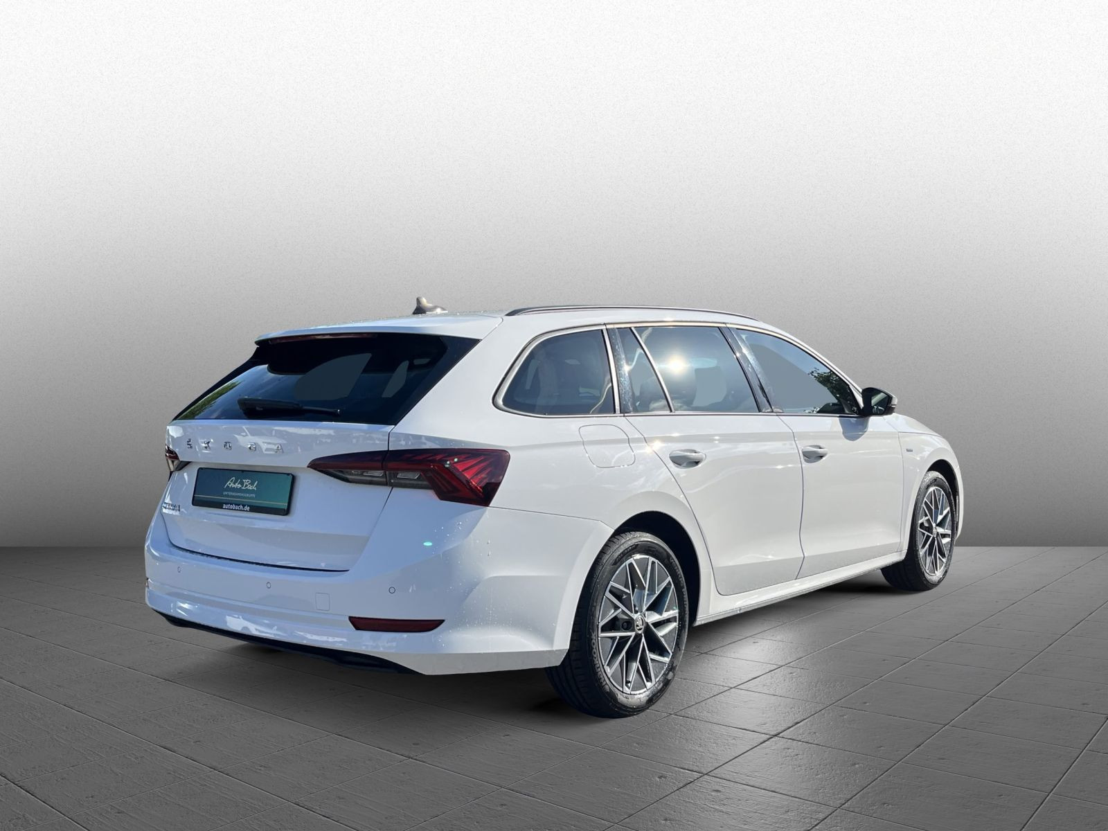 Skoda Octavia Combi Ambition 1.0 TSI Navi LED ACC AHK