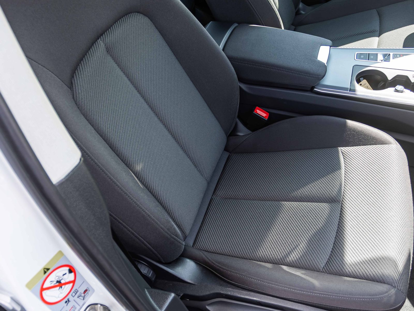 Audi A6 Avant S line 35TDI Stronic Navi Matrix GRA AHK