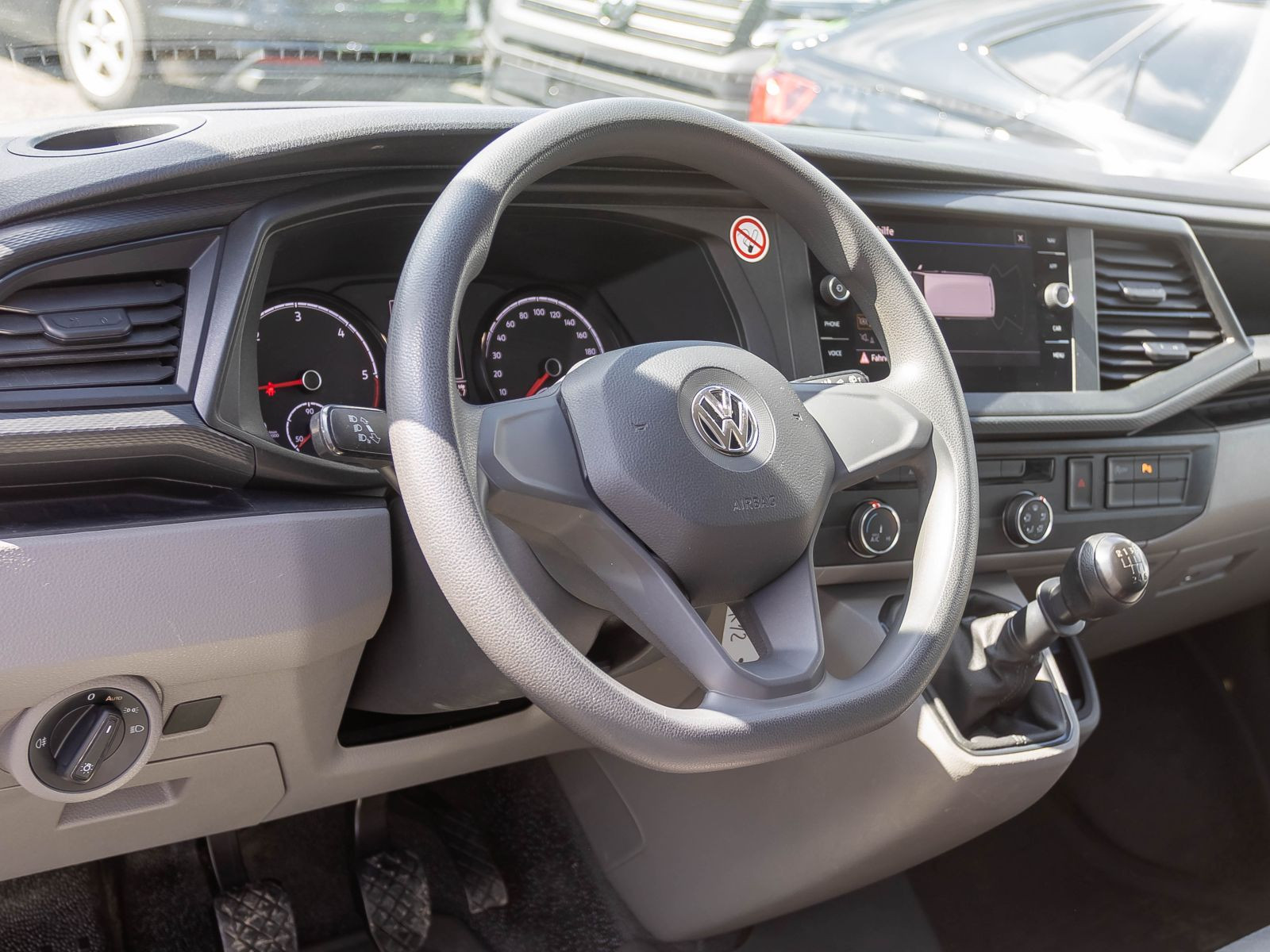 Volkswagen T6.1 Kasten kR 2.0TDI Navi LED Klima CarPlay EPH