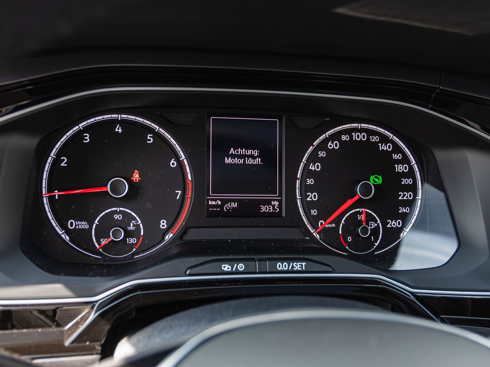 Volkswagen Polo R-Line 1.0TSI DSG Navi Panorama EPH Sitzheizung