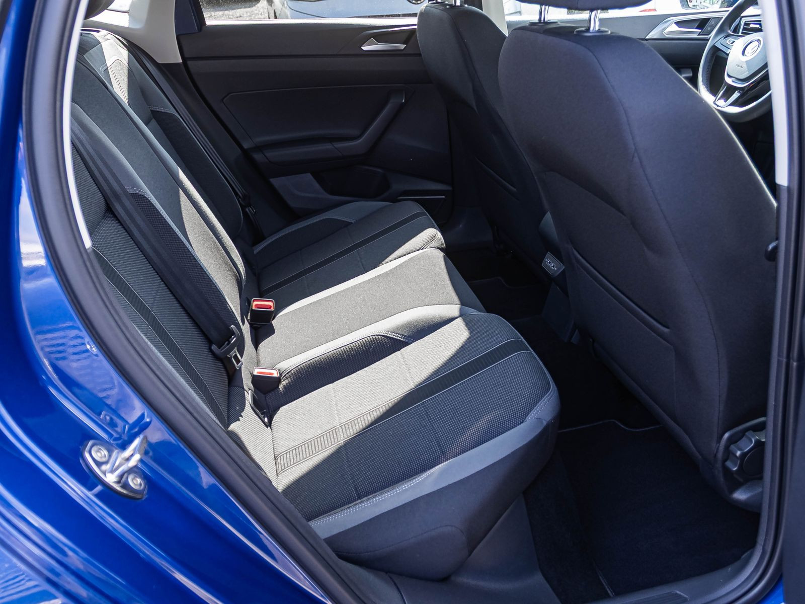 Volkswagen Polo R-Line 1.0TSI DSG Navi Panorama EPH Sitzheizung