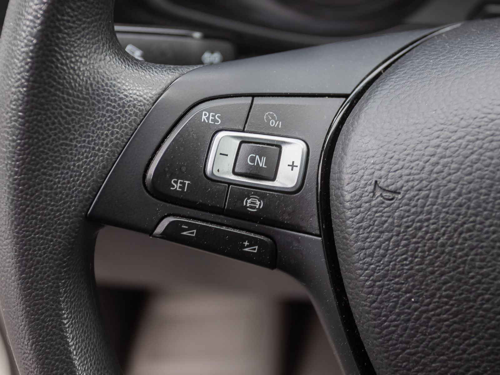 Volkswagen Crafter 35 2.0 TDI Automatik Kasten mittlerer Radstand, Rückfahrkamera, LED, Navi, App-Connect