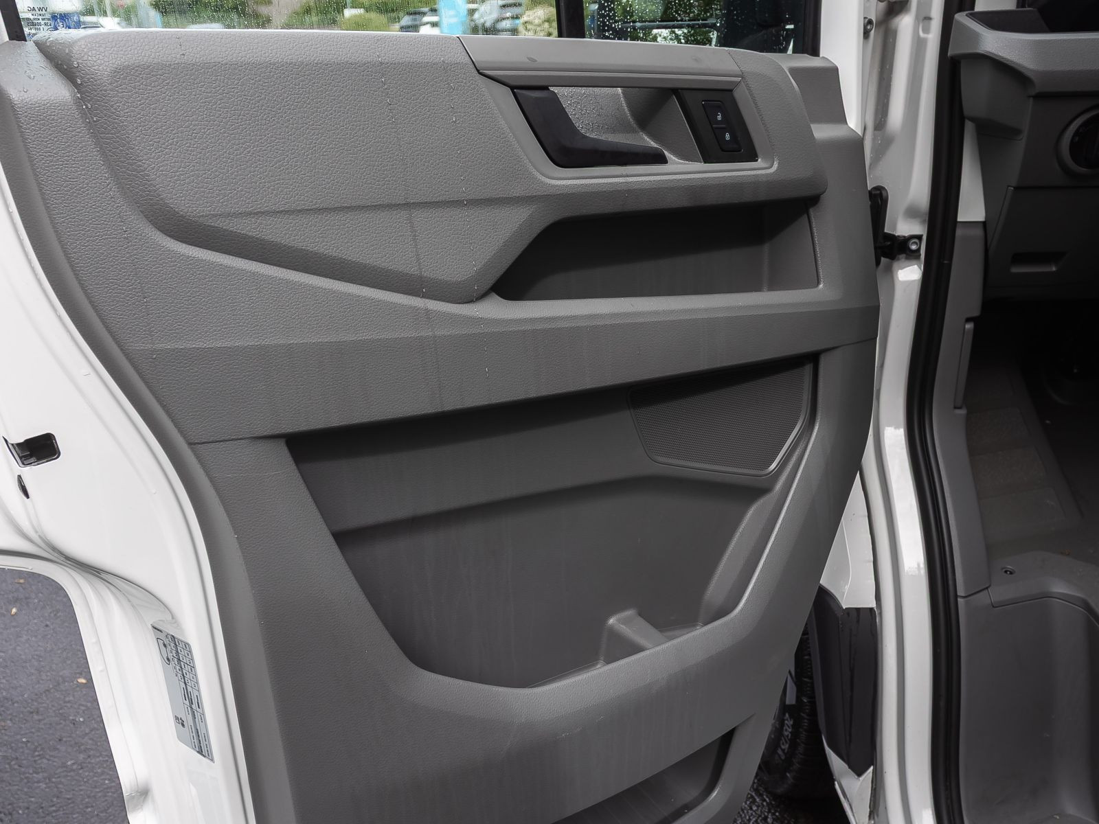 Volkswagen Crafter 35 2.0 TDI Automatik Kasten mittlerer Radstand, Rückfahrkamera, LED, Navi, App-Connect
