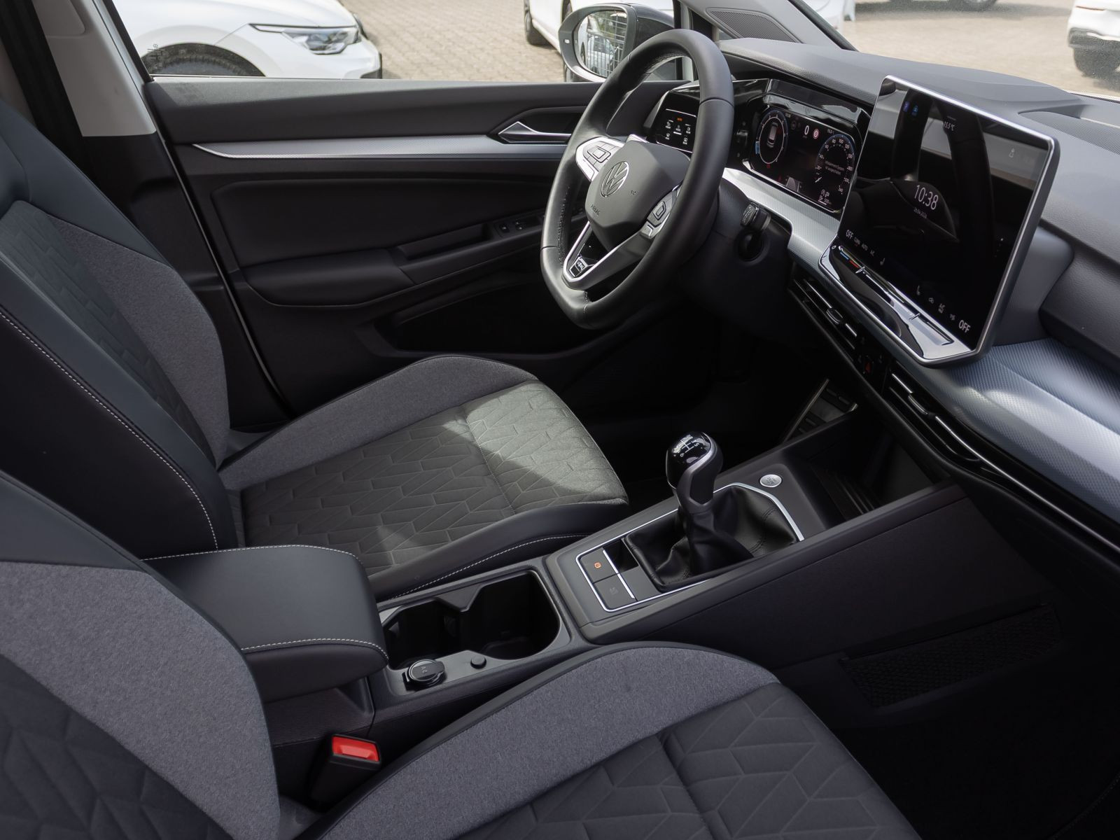 Volkswagen Golf VIII 1.5 TSI Goal, AHK, Navi, LED-Plus, App-Connect, Klima