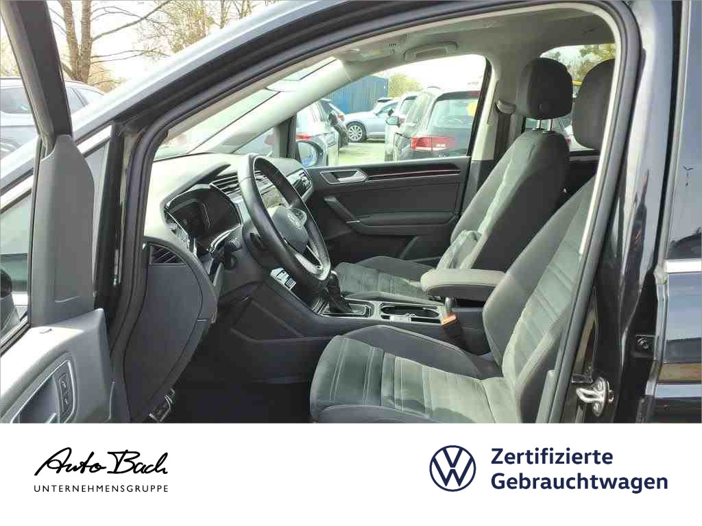 Volkswagen Touran Highline 1.5TSI DSG Navi LED ACC EPH AHK