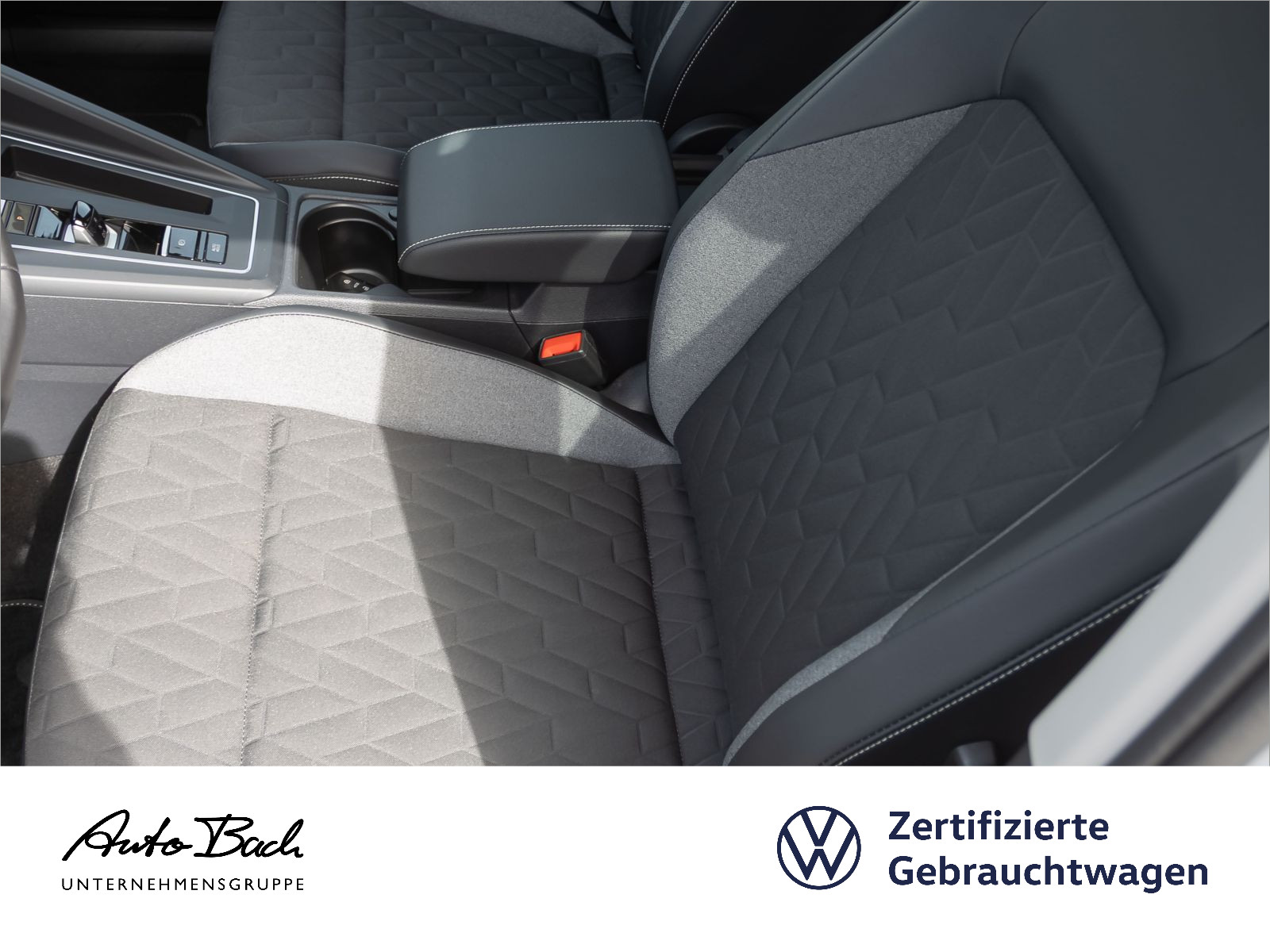 Volkswagen Golf VIII 1.5 TSI DSG Goal, AHK, Navi, LED-Plus, App-Connect