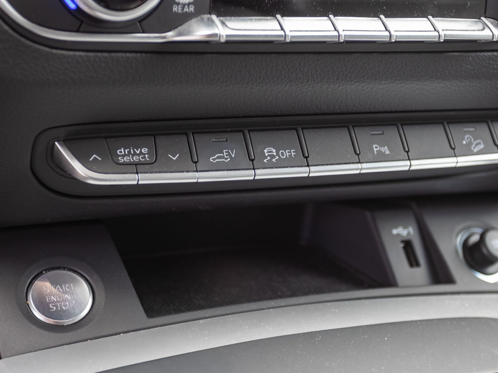 Audi Q5 advanced 50TFSIe qu. Stronic Navi Matrix EPH