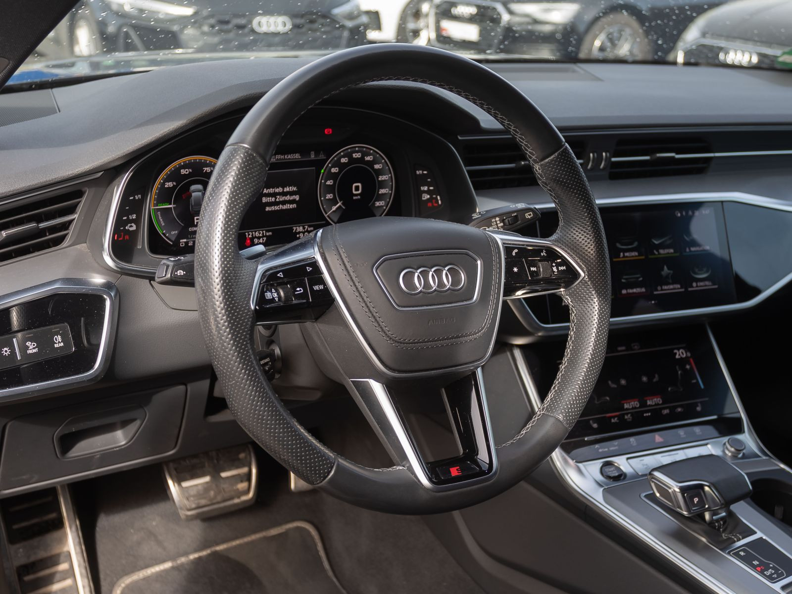 Audi A6 Avant S line 50TFSIe qu. S tronic Matrix AHK