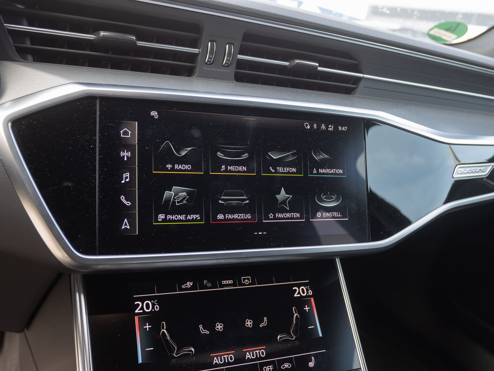 Audi A6 Avant S line 50TFSIe qu. S tronic Matrix AHK