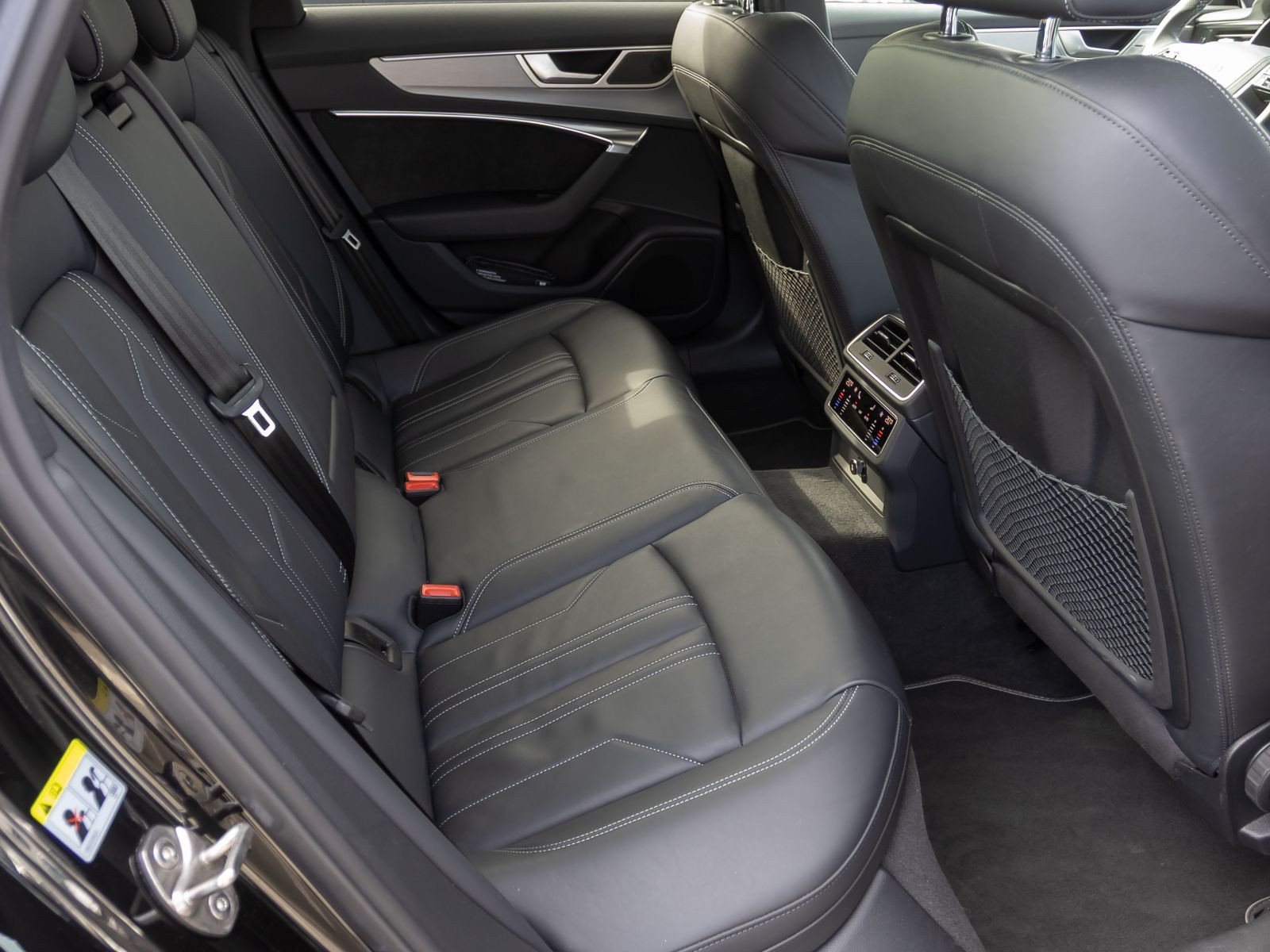 Audi A6 Avant S line 50TFSIe qu. S tronic Matrix AHK