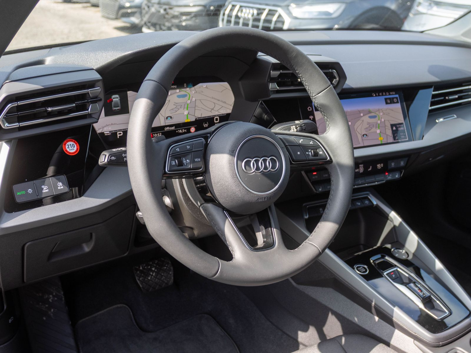 Audi A3 Limousine advanced 35TFSI Stronic Navi LED