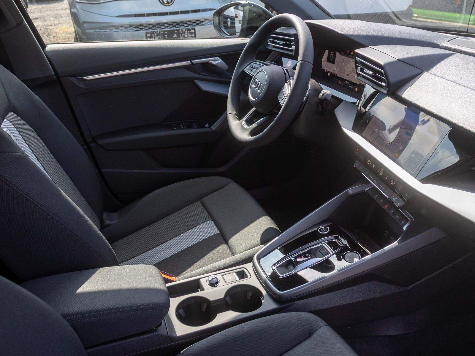 Audi A3 Limousine advanced 35TFSI Stronic Navi LED