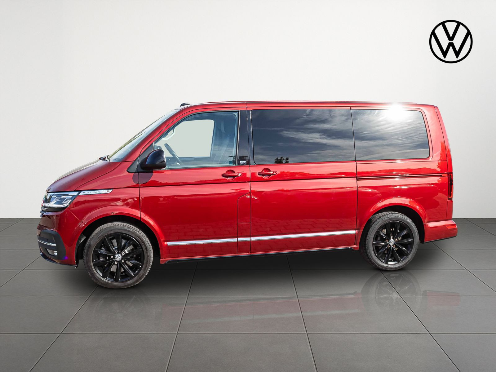 Volkswagen T6.1 Multivan Comfortline 2.0TDI 4M DSG Navi LED Standhzg AHK