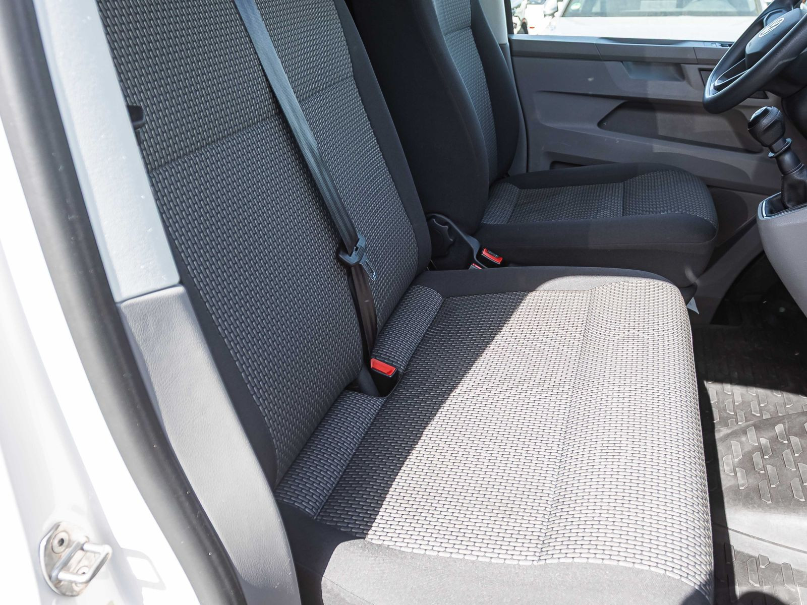 Volkswagen T6.1 Kasten kR EcoProfi 2.0TDI Klima EPH DAB AHK