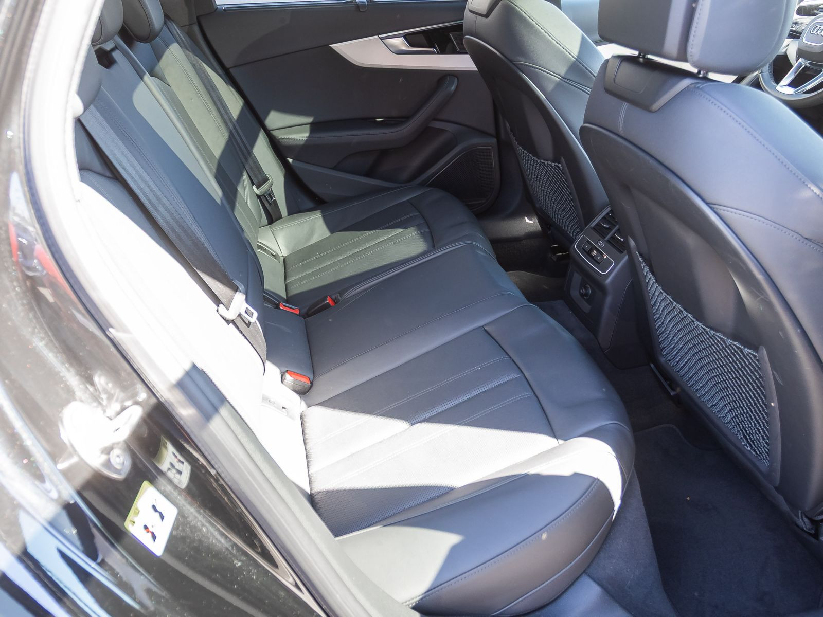 Audi A4 allroad qu 40TDI Stronic Navi Matrix HuD Panorama AHK