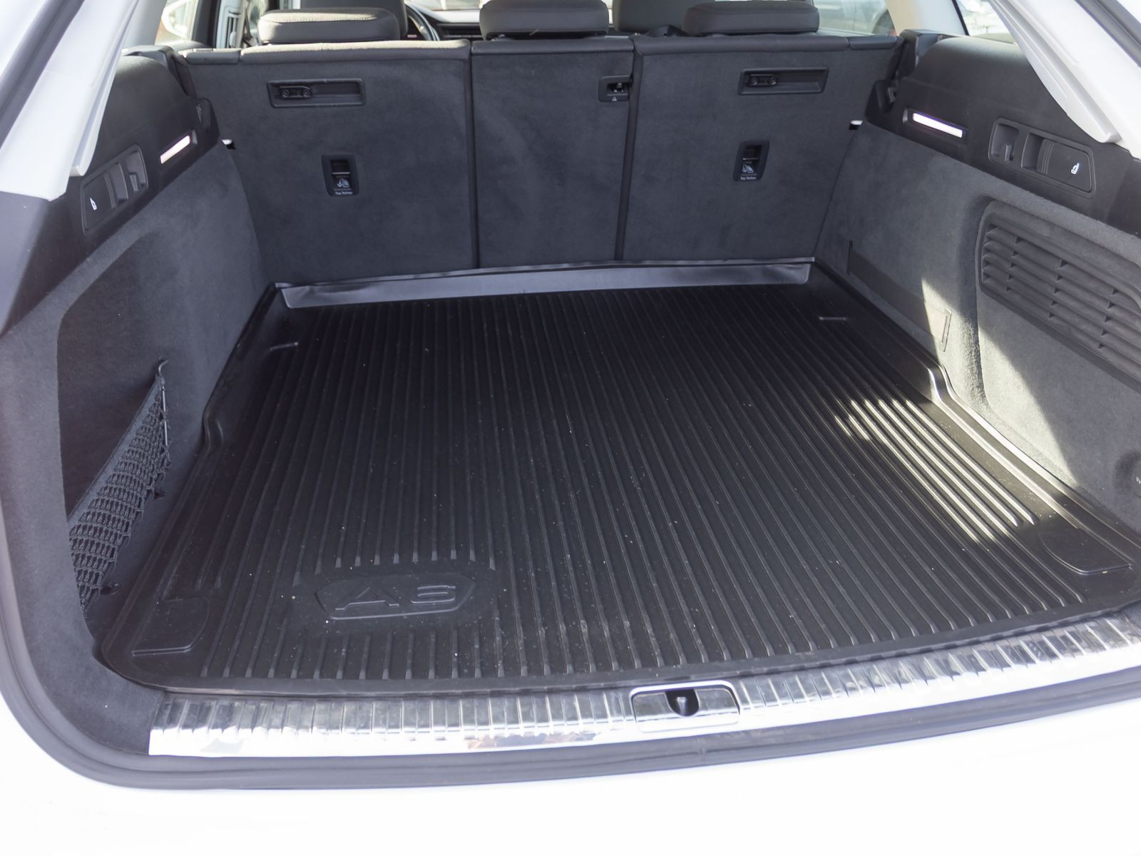 Audi A6 Avant 35TDI Navi Panorama LED ACC CarPlay EPH