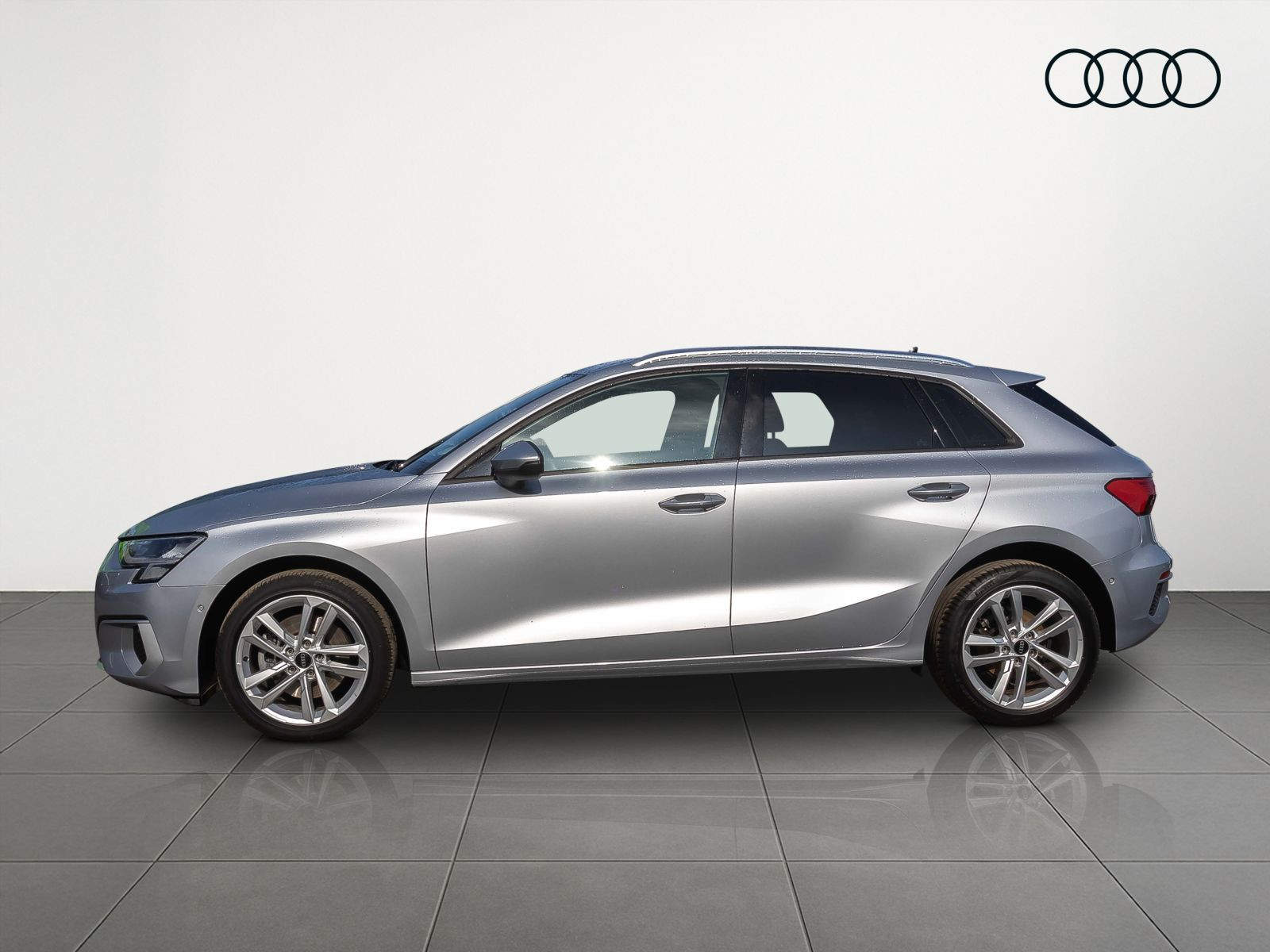 Audi A3 Sportback Advanced 30TFSI Stronic Navi LED ACC