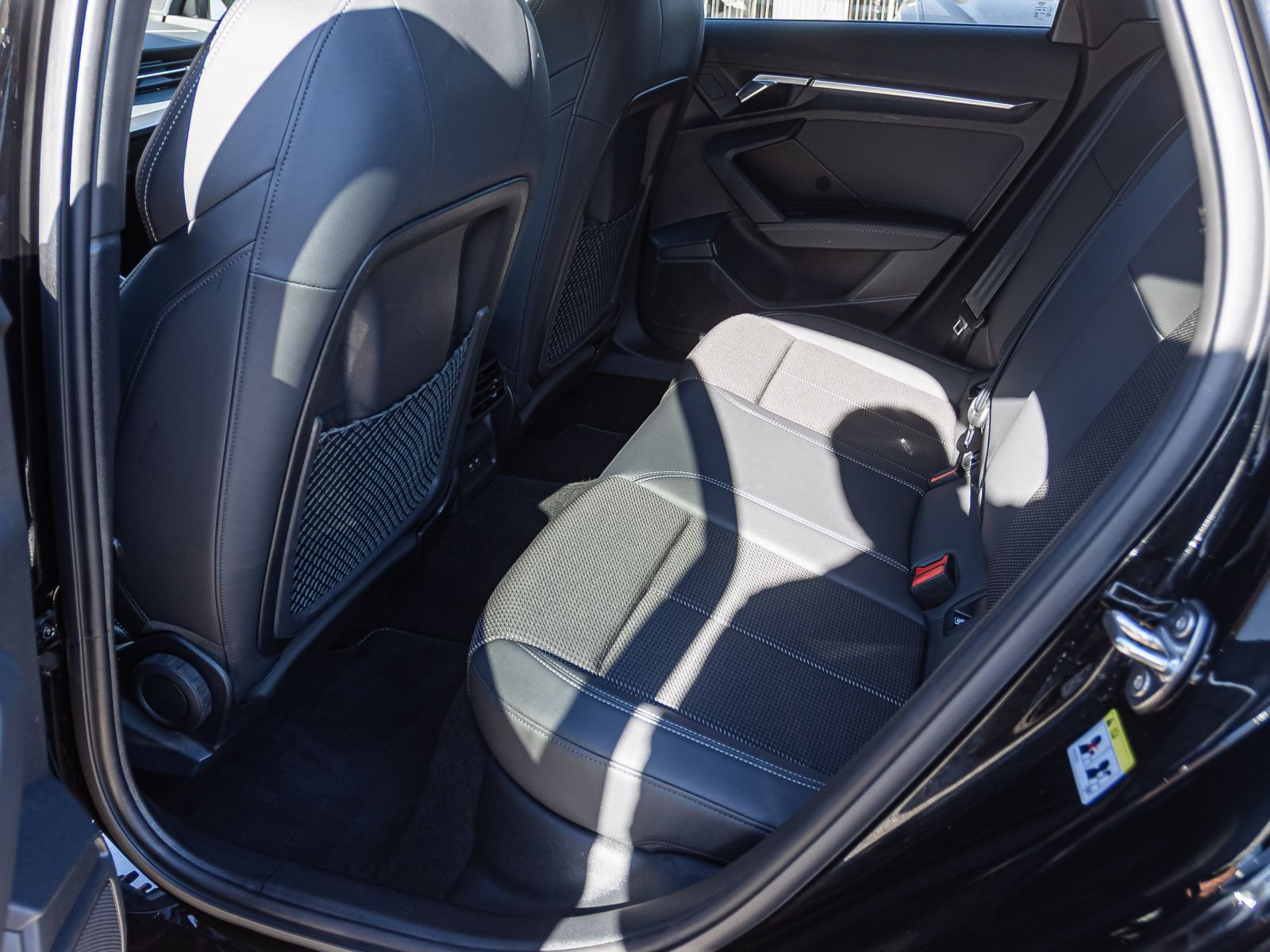 Audi A3 Limousine S line 30TDI Stronic Navi LED ACC EPH