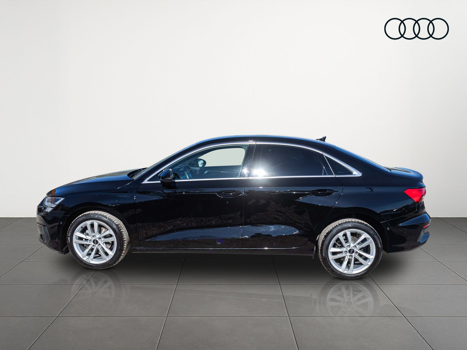 Audi A3 Limousine S line 30TDI Stronic Navi LED ACC EPH