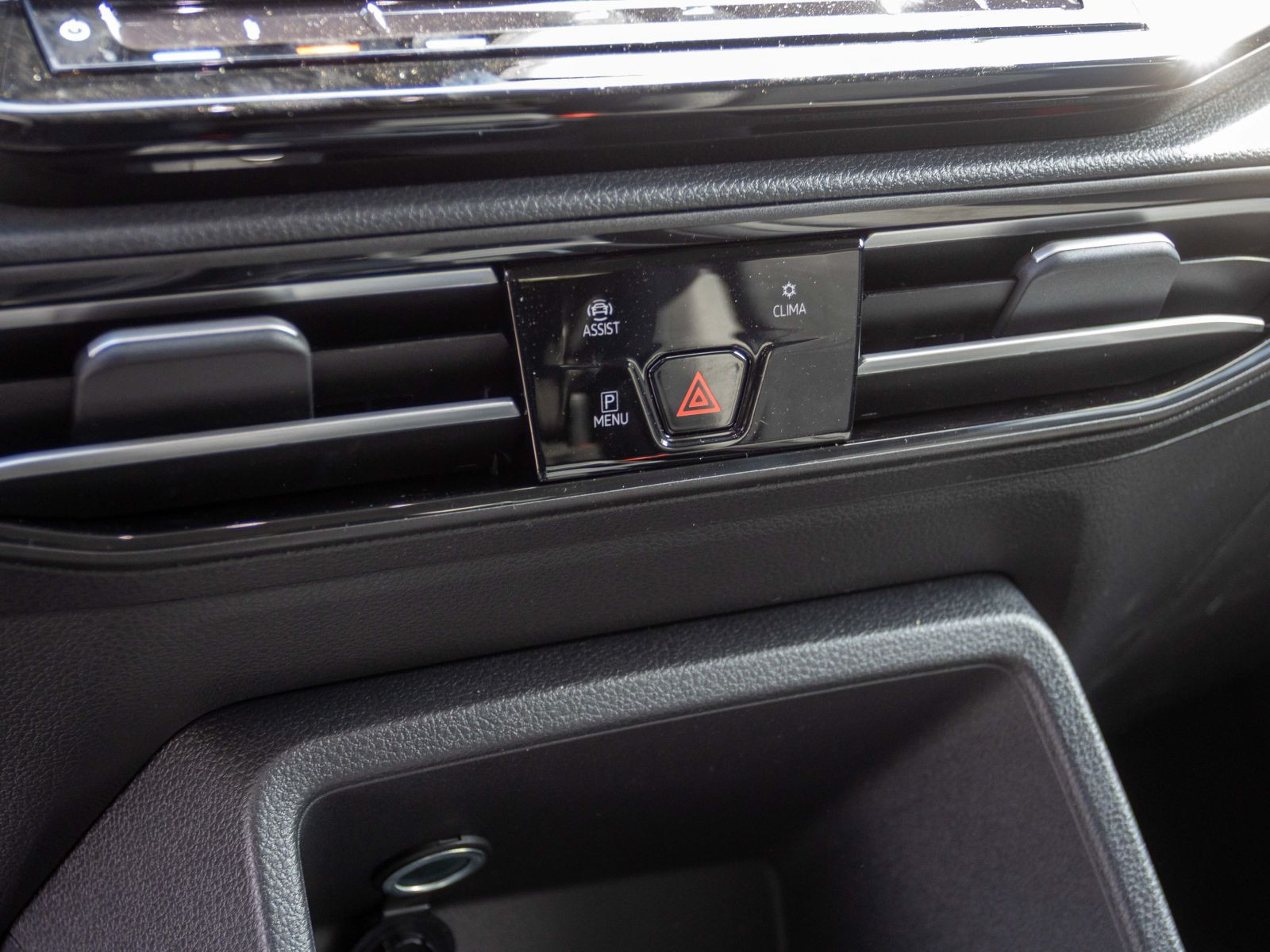 Volkswagen Caddy Maxi Style 1.5TSI DSG Navi LED ACC EPH AHK