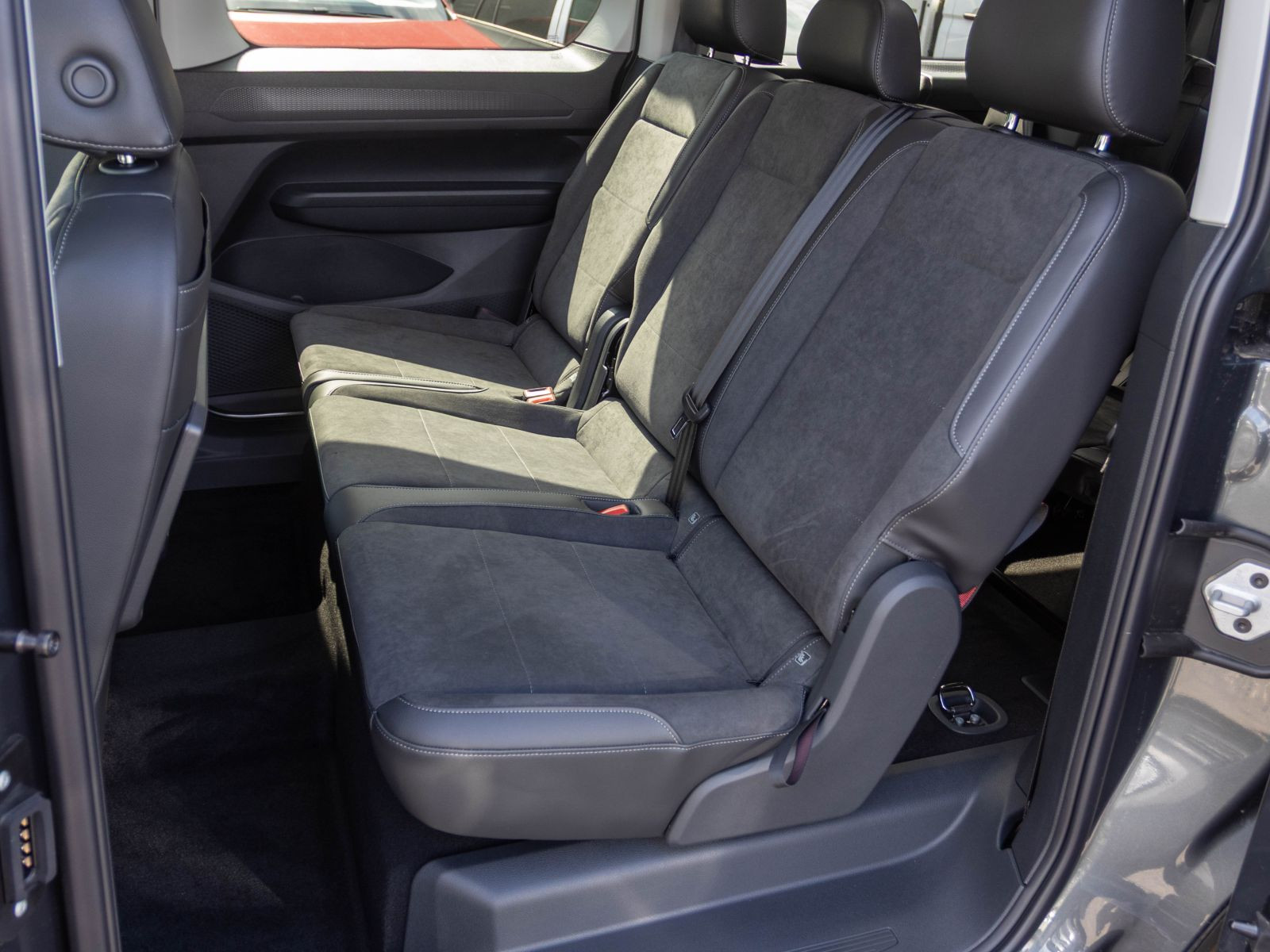 Volkswagen Caddy Maxi Style 1.5TSI DSG Navi LED ACC EPH AHK